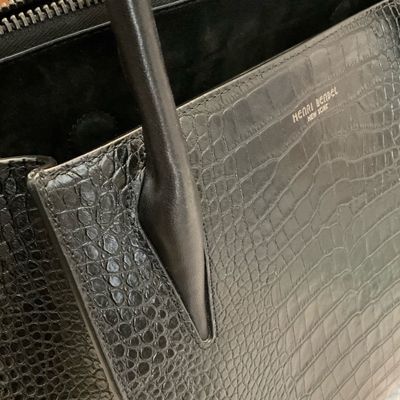 EUC Henri Bendel Tote - Picture 11 of 16